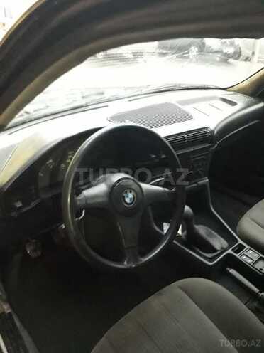 BMW 520 1991, 285,000 km - 2.0 l - Bakı