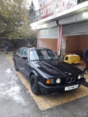 BMW 520 1991, 285,000 km - 2.0 l - Bakı
