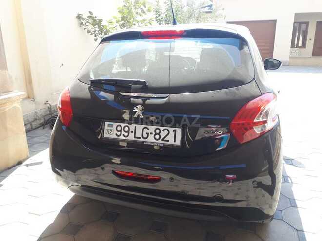 Peugeot 208 2013, 40,000 km - 1.6 l - Bakı