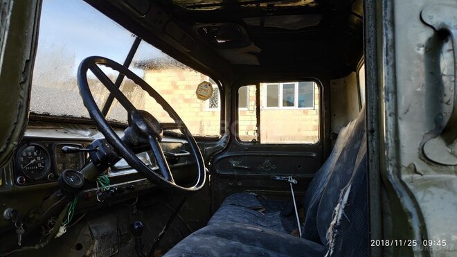 ZIL 131 1990, 150,000 km - 6.0 л - Quba