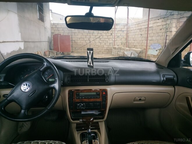 Volkswagen Passat 1999, 267,000 km - 2.8 l - Bakı