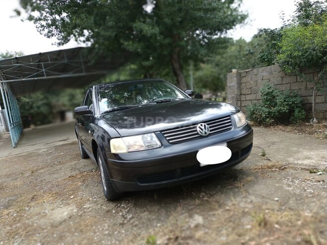 Volkswagen Passat 1999, 267,000 km - 2.8 l - Bakı