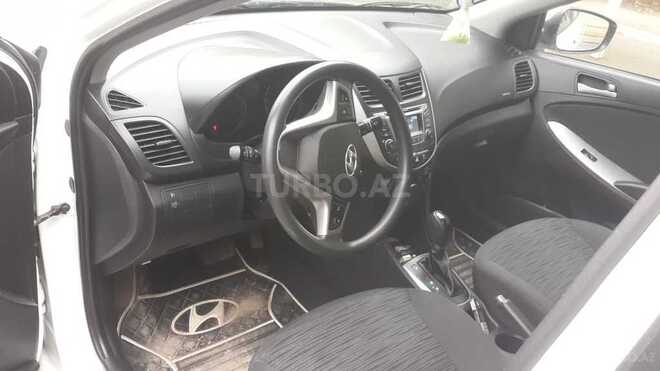 Hyundai Accent 2014, 100,000 km - 1.6 l - Bakı