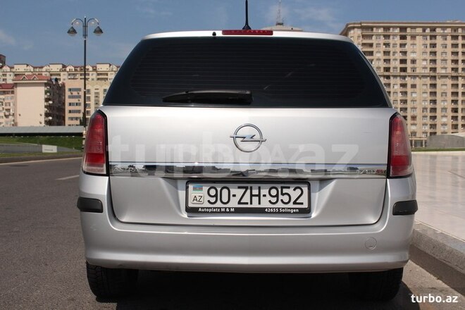 Opel Astra 2006, 269,000 km - 1.7 l - Neftçala