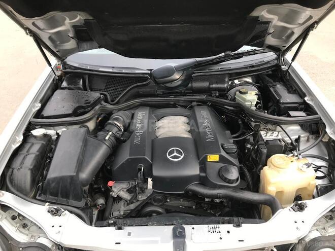 Mercedes E 240 1999, 303,900 km - 2.4 l - Gəncə