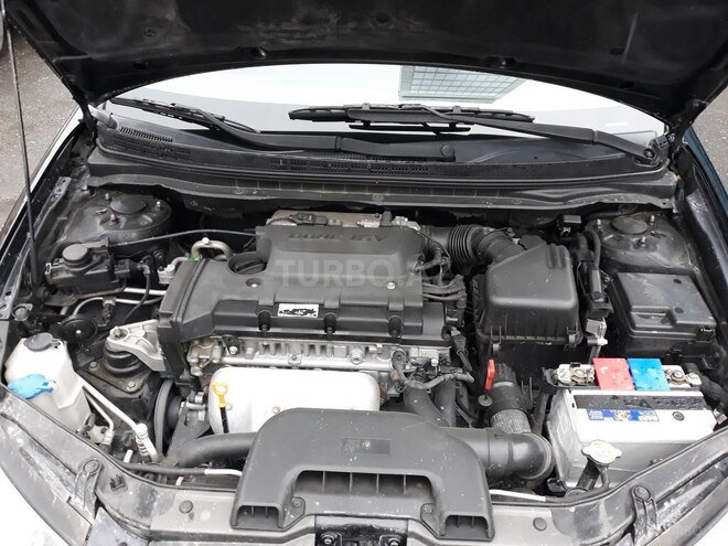Hyundai Elantra 2009, 174,000 km - 2.0 l - Bakı