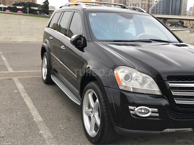 Mercedes GL 550 2008, 242,000 km - 5.5 l - Bakı
