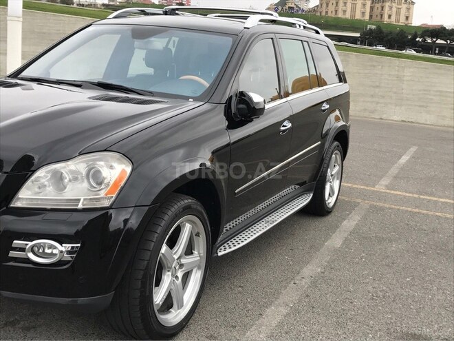 Mercedes GL 550 2008, 242,000 km - 5.5 l - Bakı