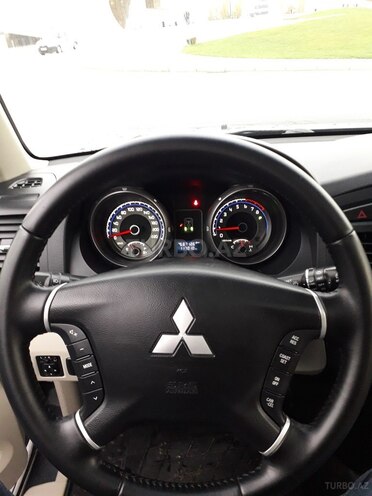 Mitsubishi Pajero 2008, 117,017 km - 3.0 л - Bakı