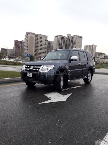 Mitsubishi Pajero 2008, 117,017 km - 3.0 л - Bakı
