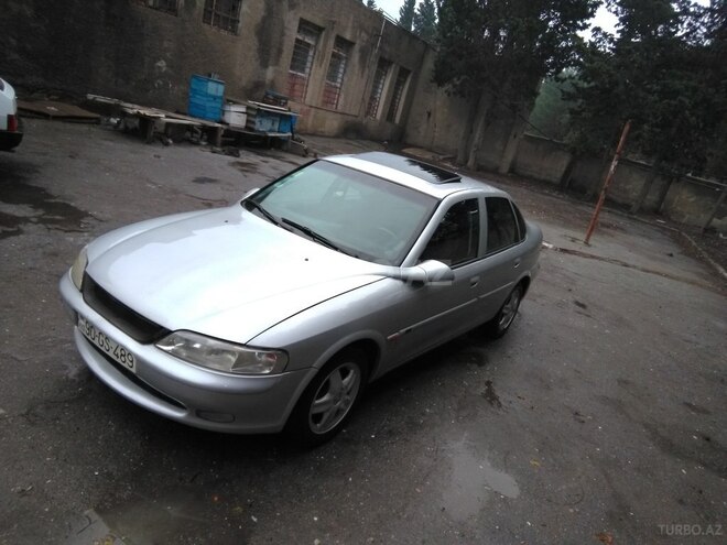 Opel Vectra 1996, 239,014 km - 1.8 l - Sumqayıt