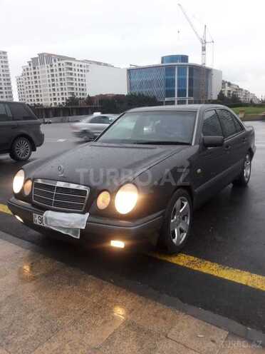Mercedes E 230 1996, 41,689 km - 2.3 l - Bakı