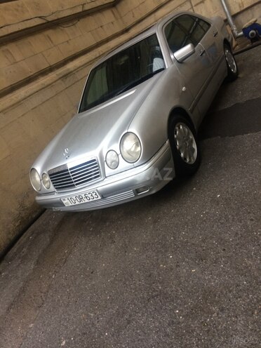 Mercedes E 230 1996, 378,000 km - 2.3 l - Bakı