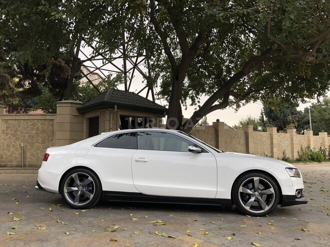 Audi S5 2010, 90,000 km - 4.2 l - Bakı