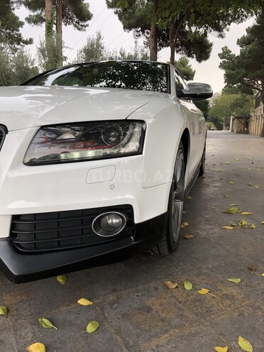 Audi S5 2010, 90,000 km - 4.2 l - Bakı