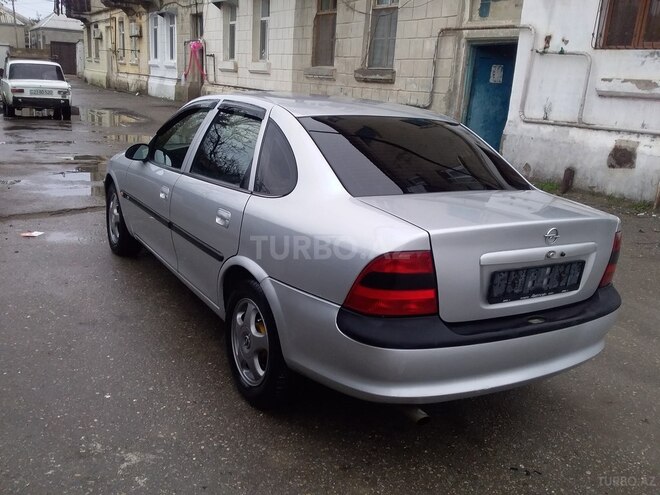 Opel Vectra 1996, 150,000 km - 0.2 l - Sumqayıt