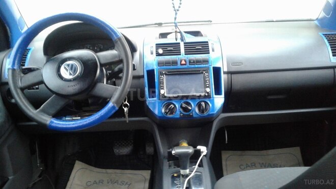 Volkswagen Polo 2004, 300,000 km - 1.4 l - Bakı