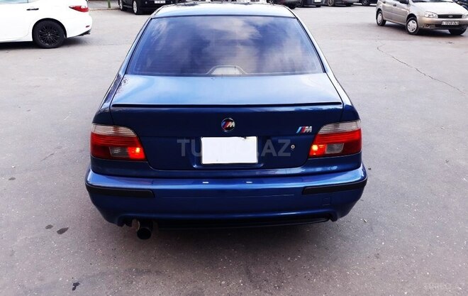 BMW 530 2002, 290,000 km - 3.0 l - Sumqayıt
