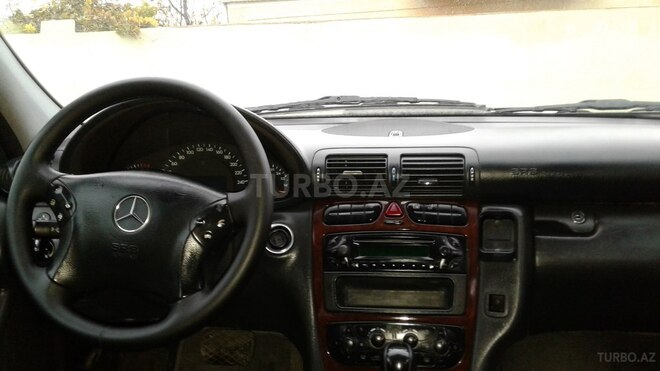 Mercedes C 240 2001, 290,000 km - 2.6 l - Bakı