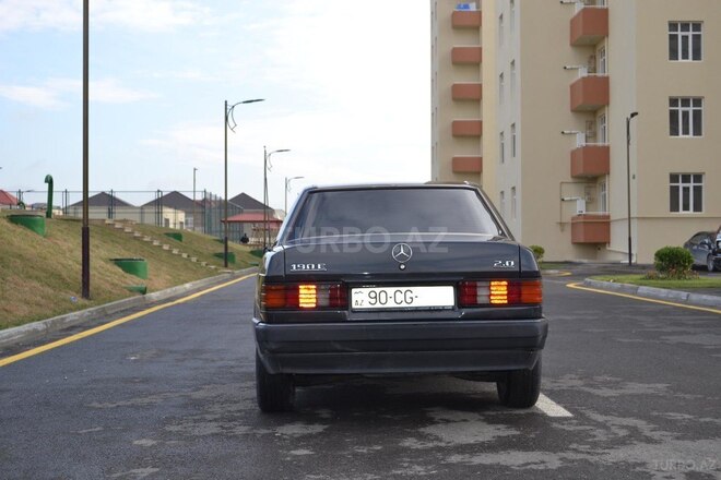 Mercedes 190 1992, 80,000 km - 2.0 l - Bakı