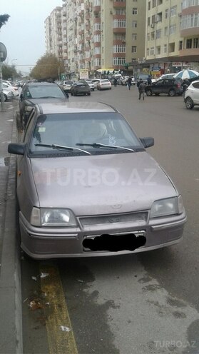 Daewoo Nexia 1993, 35,000 km - 1.8 l - Bakı