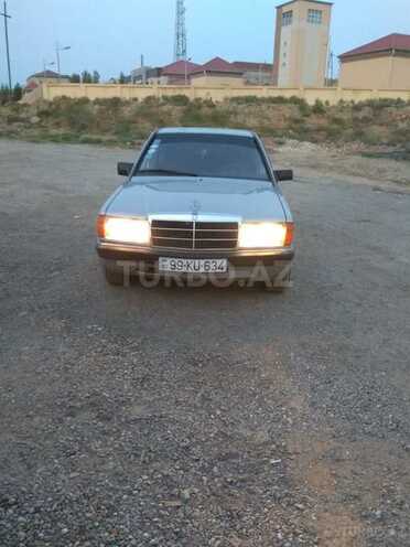 Mercedes 190 1984, 320,000 km - 2.0 l - Bakı