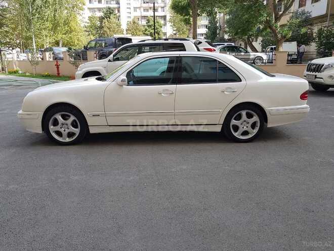 Mercedes E 240 2001, 231,046 km - 2.4 л - Bakı