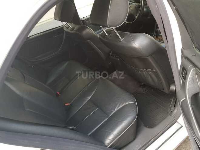 Mercedes E 240 2001, 231,046 km - 2.4 л - Bakı