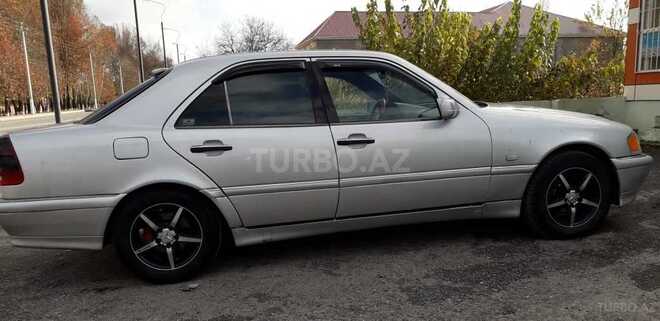 Mercedes C 200 1999, 380,000 km - 2.0 л - İsmayıllı