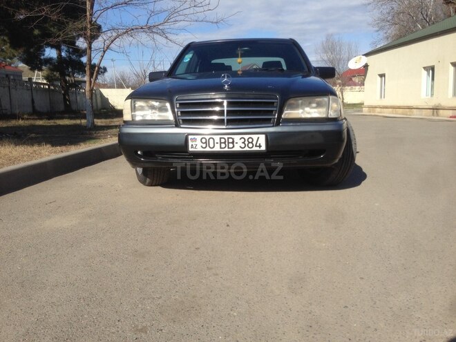 Mercedes C 220 1995, 351,179 km - 2.2 л - Bakı