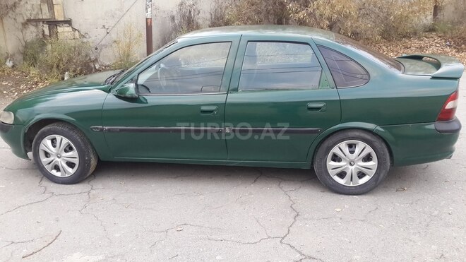 Opel Vectra 1997, 345,600 km - 1.6 l - Sumqayıt