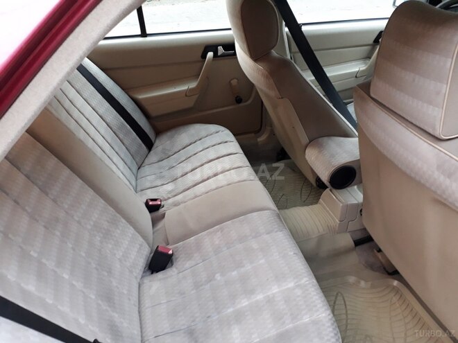 Mercedes 190 1992, 375,000 km - 1.8 л - Bakı