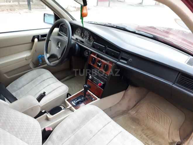 Mercedes 190 1992, 375,000 km - 1.8 л - Bakı