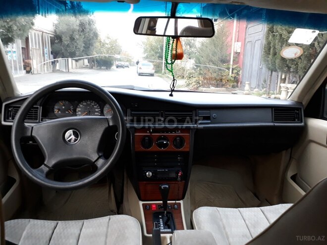 Mercedes 190 1992, 375,000 km - 1.8 л - Bakı