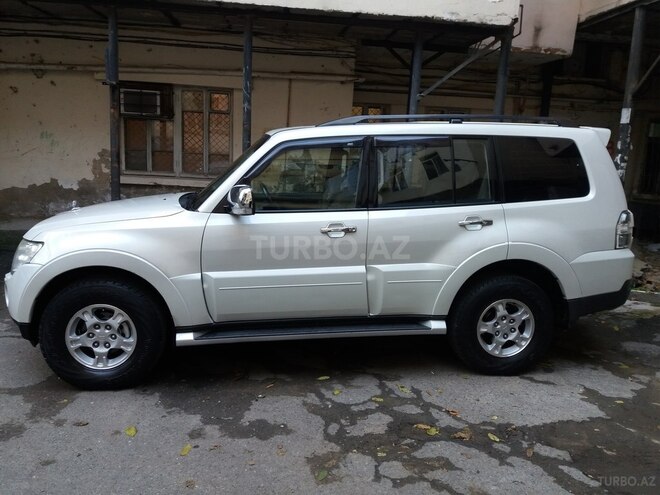 Mitsubishi Pajero 2007, 191,000 km - 3.0 л - Bakı