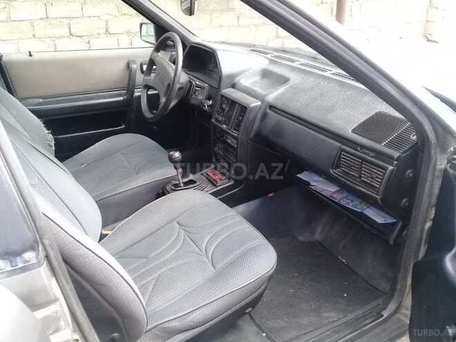 Audi  1985, 278,000 km - 2.3 l - Sumqayıt