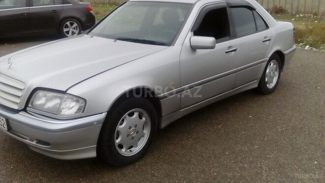 Mercedes C 200 1997, 330,000 km - 0.2 л - Bakı