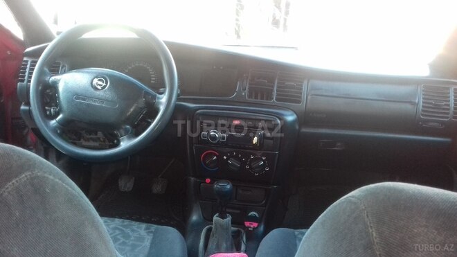 Opel Vectra 1996, 21,878 km - 2.0 l - Bakı