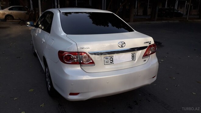 Toyota Corolla 2013, 104,000 km - 1.6 l - Bakı