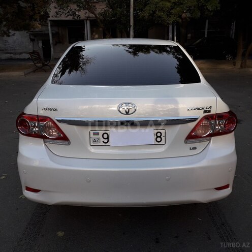 Toyota Corolla 2013, 104,000 km - 1.6 l - Bakı