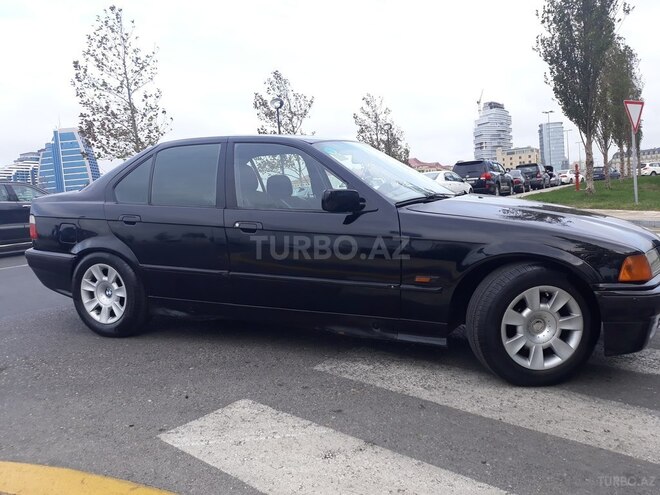 BMW 318 1992, 3,400,001 km - 1.8 l - Bakı