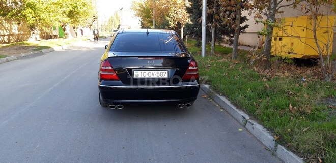 Mercedes E 320 2005, 220,000 km - 3.2 л - Bakı