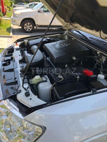 Mitsubishi Pajero 2014, 133,000 km - 3.8 л - Bakı