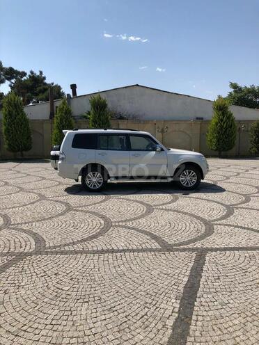 Mitsubishi Pajero 2014, 133,000 km - 3.8 л - Bakı