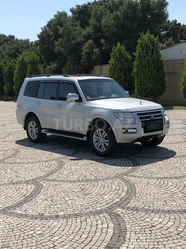 Mitsubishi Pajero 2014, 133,000 km - 3.8 л - Bakı