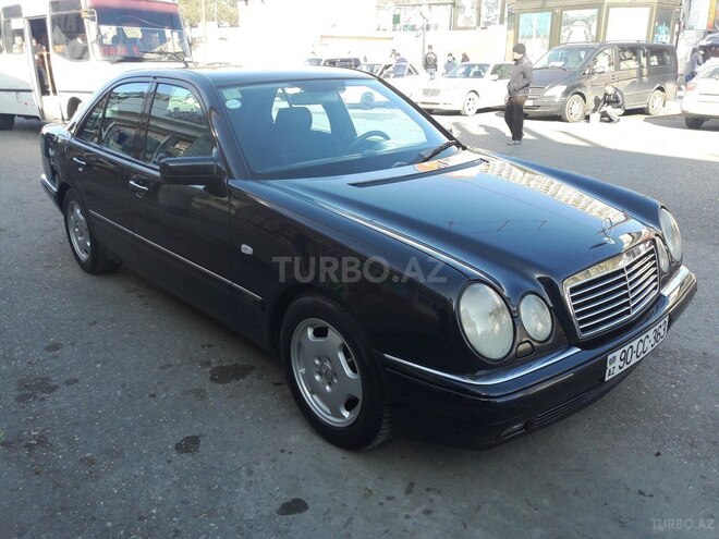 Mercedes E 240 1998, 218,379 km - 2.4 l - Bakı