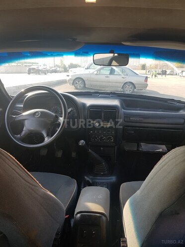 GAZ 31105 2005, 210,000 km - 2.3 l - Bakı