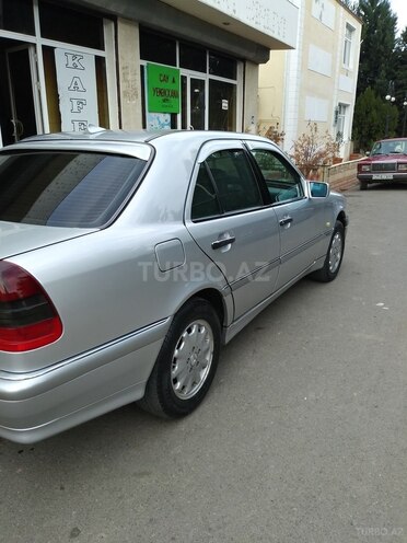 Mercedes C 200 1999, 418,000 km - 2.0 л - Gəncə