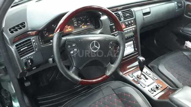 Mercedes E 220 2001, 184,694 km - 2.2 л - Bakı