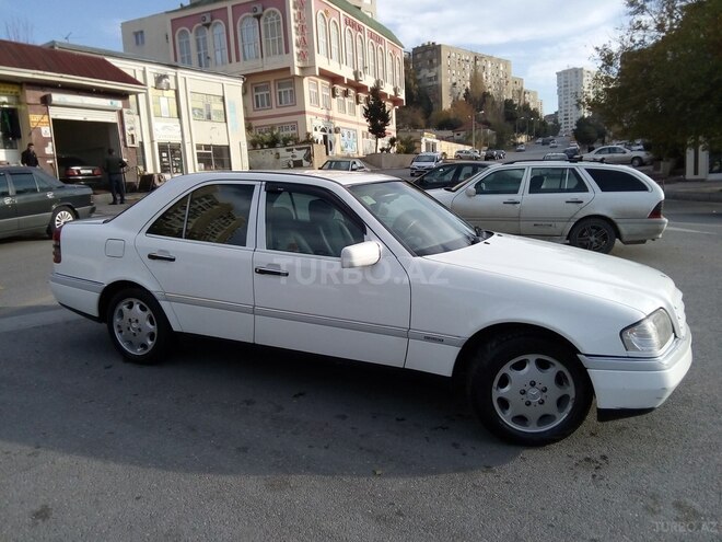 Mercedes C 180 1995, 312,131 km - 1.8 l - Bakı